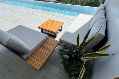 Villa in Bang Tao, Thailand 5 bedrooms № 166294 - photo 16