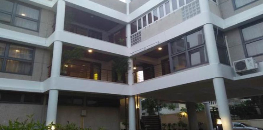 Maison à Bangkok, Thaïlande 5 chambres № 193447