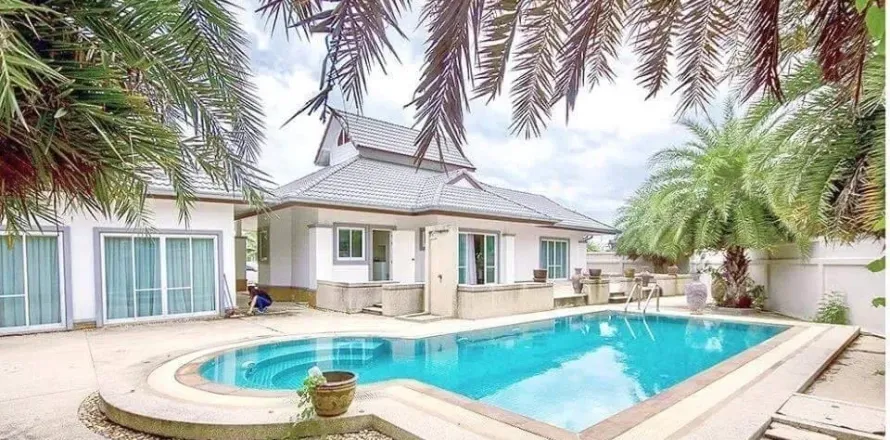 Villa in Hua Hin, Thailand 4 bedrooms № 152169