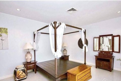 Villa in Hua Hin, Thailand 4 bedrooms № 152169 - photo 10