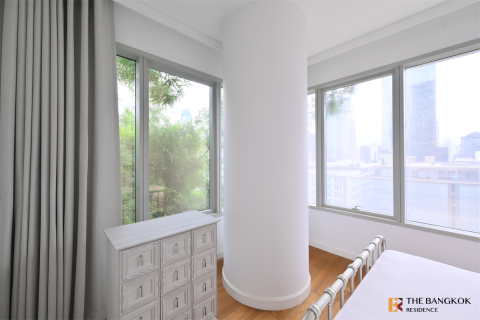 Condo in Bangkok, Thailand, 2 bedrooms № 209825 - photo 5