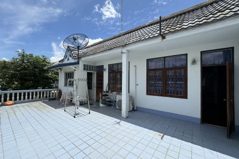 Таунхаус в Чатучаке, Бангкок, Таиланд с 4 спальнями № 164582 - фото 4