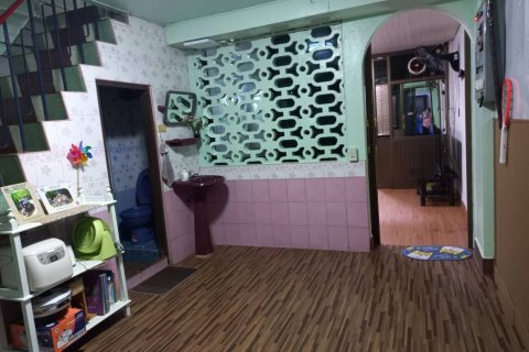 Commercial property in Samphanthawong, Bangkok, Thailand № 153062 - photo 6