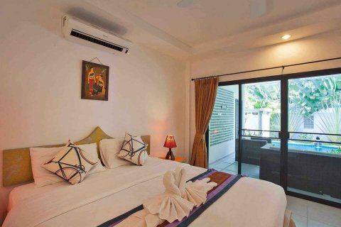 Villa in Phuket, Thailand 3 bedrooms № 172268 - photo 10