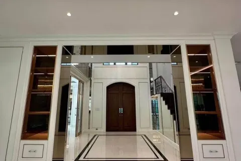 Haus in Thawi Watthana, Bangkok, Thailand 4 Schlafzimmer № 218709 - Foto 5