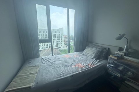 Condo à Samut Prakan, Thaïlande, 2 chambres № 154144 - photo 2