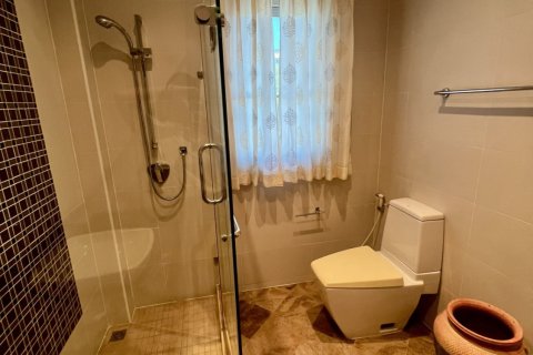 Дом в Паттайе, Таиланд с 8 комнатами № 174006 - фото 27