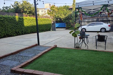 Дом в Чиангмае, Таиланд с 4 спальнями  № 174005