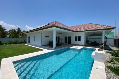 Villa à Hua Hin, Thaïlande 3 chambres № 174011