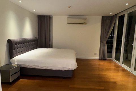 Penthouse in Watthana, Bangkok, Thailand 3 bedrooms № 139413 - photo 15