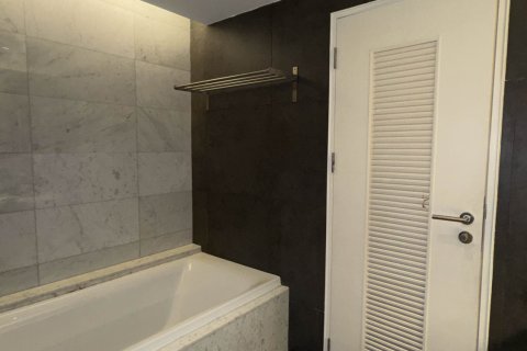 Penthouse in Watthana, Bangkok, Thailand 3 bedrooms № 139413 - photo 20