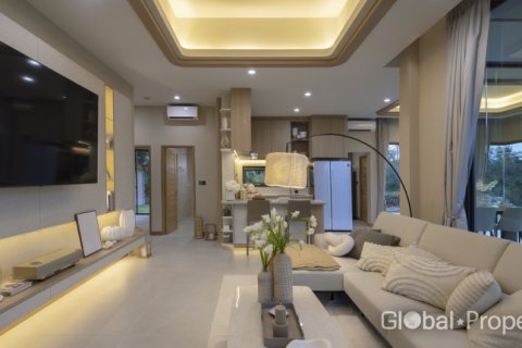 Дом в Паттайе, Таиланд с 3 спальнями  № 113588 - фото 5