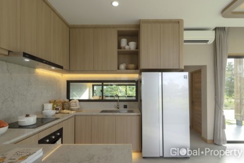 Дом в Паттайе, Таиланд с 3 спальнями  № 113588 - фото 9