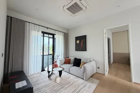 Casa de 4 dormitorios en Pattaya, Tailandia № 211040 - foto 16