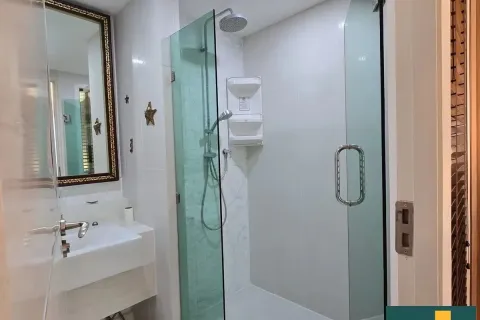 Condominio de 1 dormitorio en Jomtien Beach, Pattaya, Tailandia № 211039 - foto 3
