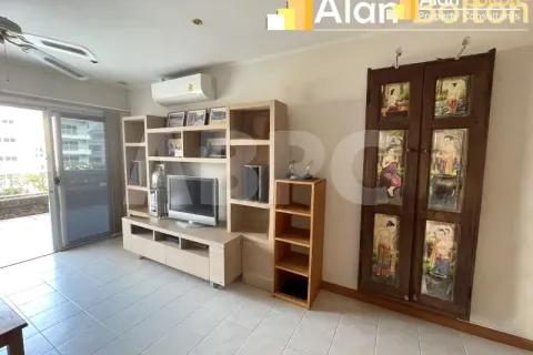 Condominio de 2 dormitorios en Pattaya, Tailandia № 211042 - foto 6