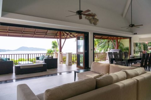 Villa in Kathu, Thailand 5 bedrooms № 154586 - photo 3