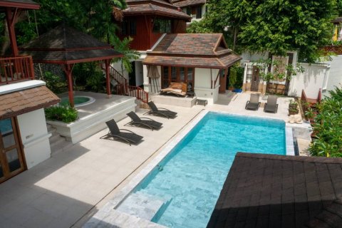 Villa in Kathu, Thailand 5 bedrooms № 154586 - photo 2