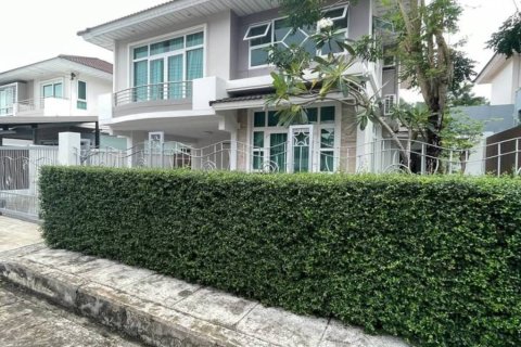 House in Ko Kaeo, Thailand 4 bedrooms № 154589 - photo 1