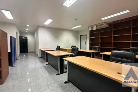Gewerbeimmobilie in Watthana, Bangkok, Thailand № 217124 - Foto 7
