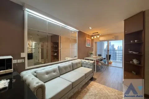 Condo in Khlong Toei, Bangkok, Thailand, 2 bedrooms № 217123