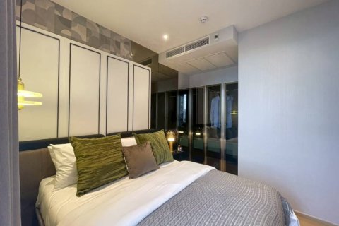 Кондоминиум с 2 спальнями в Дин Даенге, Бангкок, Таиланд № 150405 - фото 3