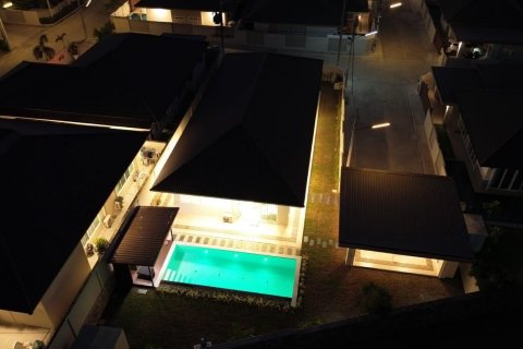 House in Pattaya, Thailand 3 bedrooms № 138048 - photo 8