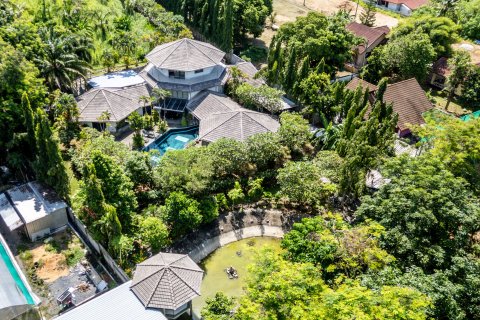 Villa in Phuket, Thailand 5 bedrooms № 137125 - photo 13