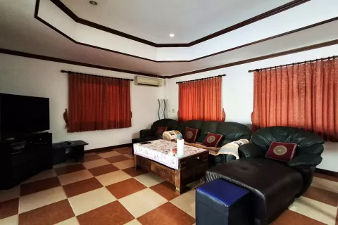 Villa in Ban Chang, Thailand 3 bedrooms № 137123 - photo 13