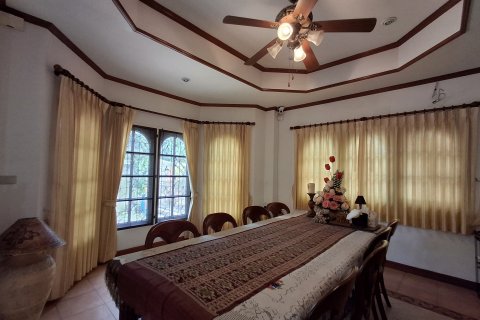 Villa in Ban Chang, Thailand 3 bedrooms № 137123 - photo 12