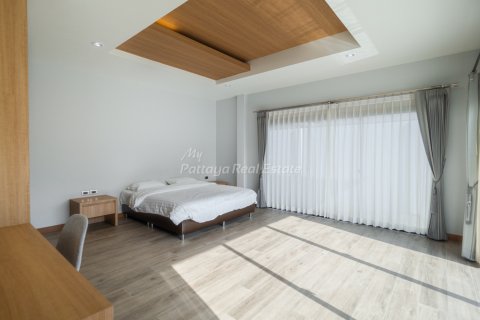 Maison à Pattaya, Thaïlande 3 chambres № 134800 - photo 14