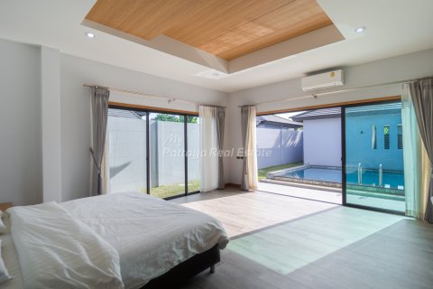 Maison à Pattaya, Thaïlande 3 chambres № 134800 - photo 16