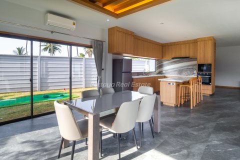 Maison à Pattaya, Thaïlande 3 chambres № 134800 - photo 12