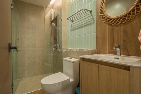 House in Bang Lamung, Thailand 5 bedrooms № 134797 - photo 16