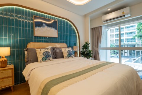 House in Bang Lamung, Thailand 5 bedrooms № 134797 - photo 14