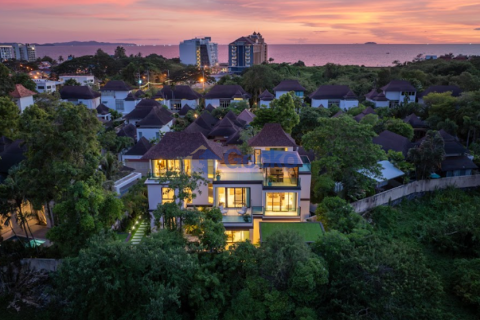 Maison à Pattaya, Thaïlande 6 chambres № 196146 - photo 6