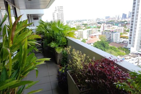 Кондоминиум с 3 спальнями в Ваттхане, Бангкок, Таиланд № 153340 - фото 11