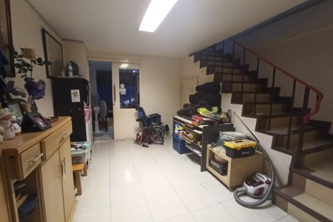 Commercial property in Bang Kapi, Bangkok, Thailand № 156418 - photo 5