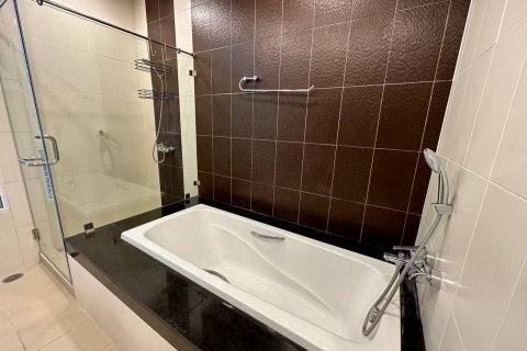 Condo à Phuket, Thaïlande, 3 chambres № 151481 - photo 16