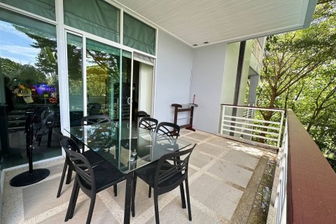 Condo à Phuket, Thaïlande, 3 chambres № 151481 - photo 30