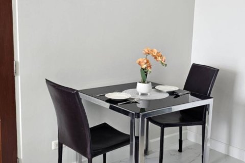 Condo à Yan Nawa, Bangkok, Thaïlande, 2 chambres  № 172154 - photo 3