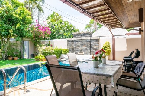 Villa in Rawai, Thailand 2 bedrooms № 179670 - photo 14