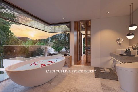 Villa in Bang Tao, Thailand 3 bedrooms № 179667 - photo 16