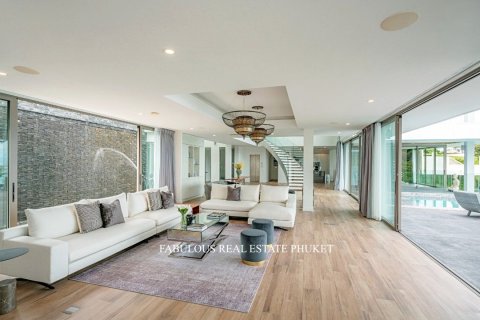 Villa in Kamala, Thailand 6 bedrooms № 179665 - photo 17