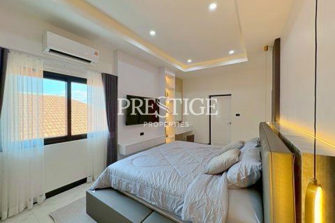 Haus in Pattaya, Thailand 4 Schlafzimmer № 233244 - Foto 15
