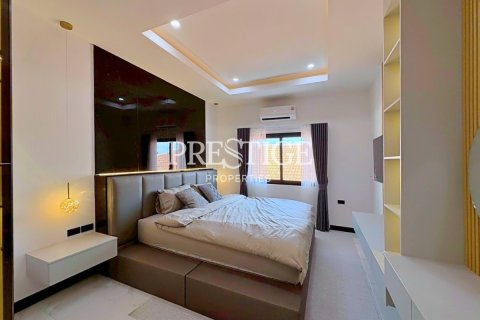 Haus in Pattaya, Thailand 4 Schlafzimmer № 233244 - Foto 17