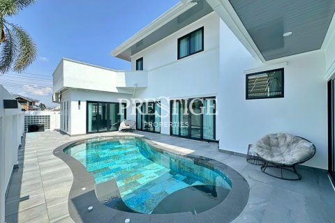 Haus in Pattaya, Thailand 4 Schlafzimmer № 233244 - Foto 29