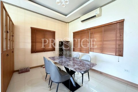 Haus in Pattaya, Thailand 6 Schlafzimmer № 233240 - Foto 7