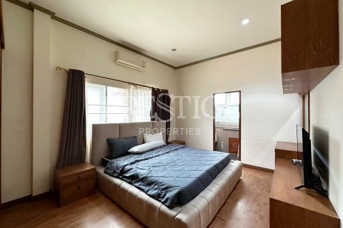 Haus in Pattaya, Thailand 6 Schlafzimmer № 233240 - Foto 19