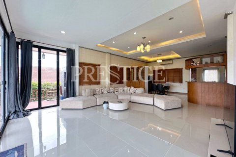 Haus in Pattaya, Thailand 6 Schlafzimmer № 233240 - Foto 4